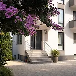 Apartman Pool Retreat *