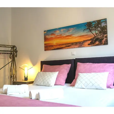 Pool Retreat Apartament