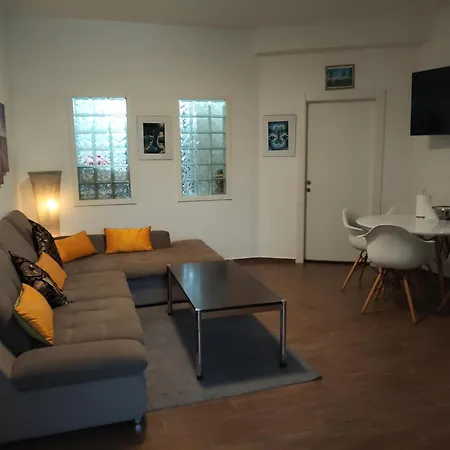 Pool Retreat Apartament *