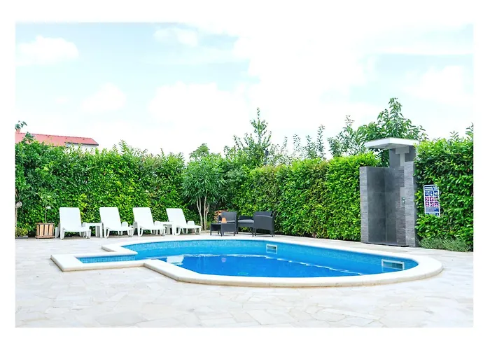 Pool Retreat Apartman Pula