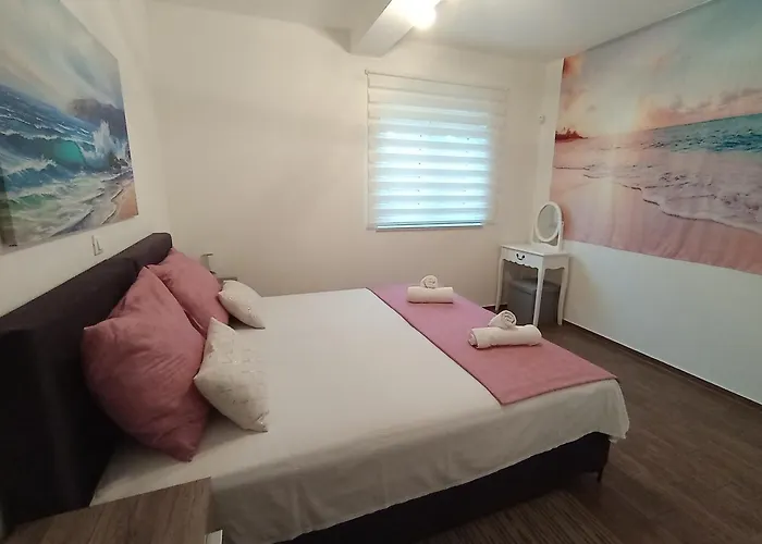 Apartman Pool Retreat *