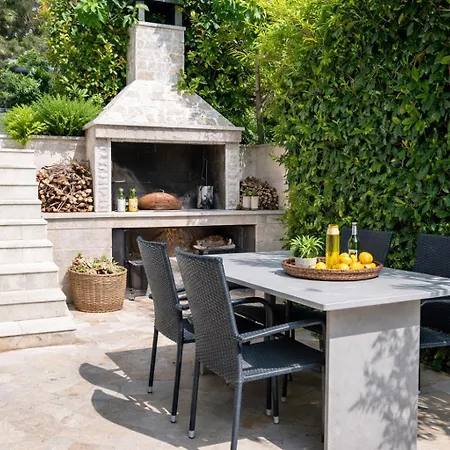 Apartament Pool Retreat *